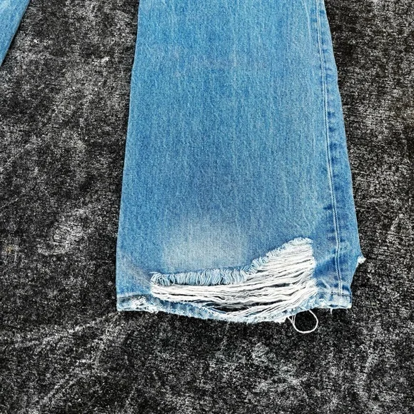 We The Free Light Denim Distressed Flare Jeans size 28 EUC - Picture 6 of 9